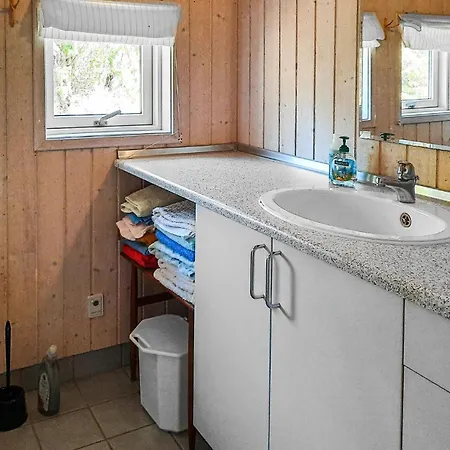 2 Bedroom Beautiful In Dom wakacyjny Anholt